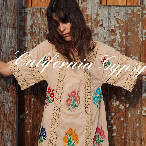 LAST ONE Embroidered Floral Midi Dress - Picture 6 of 16